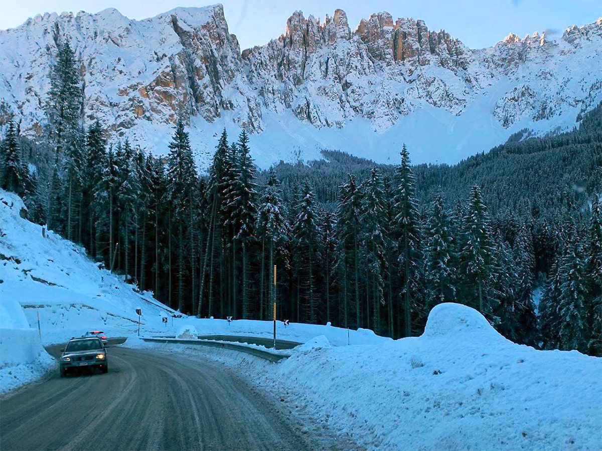 From Venice to Cortina d Ampezzo road