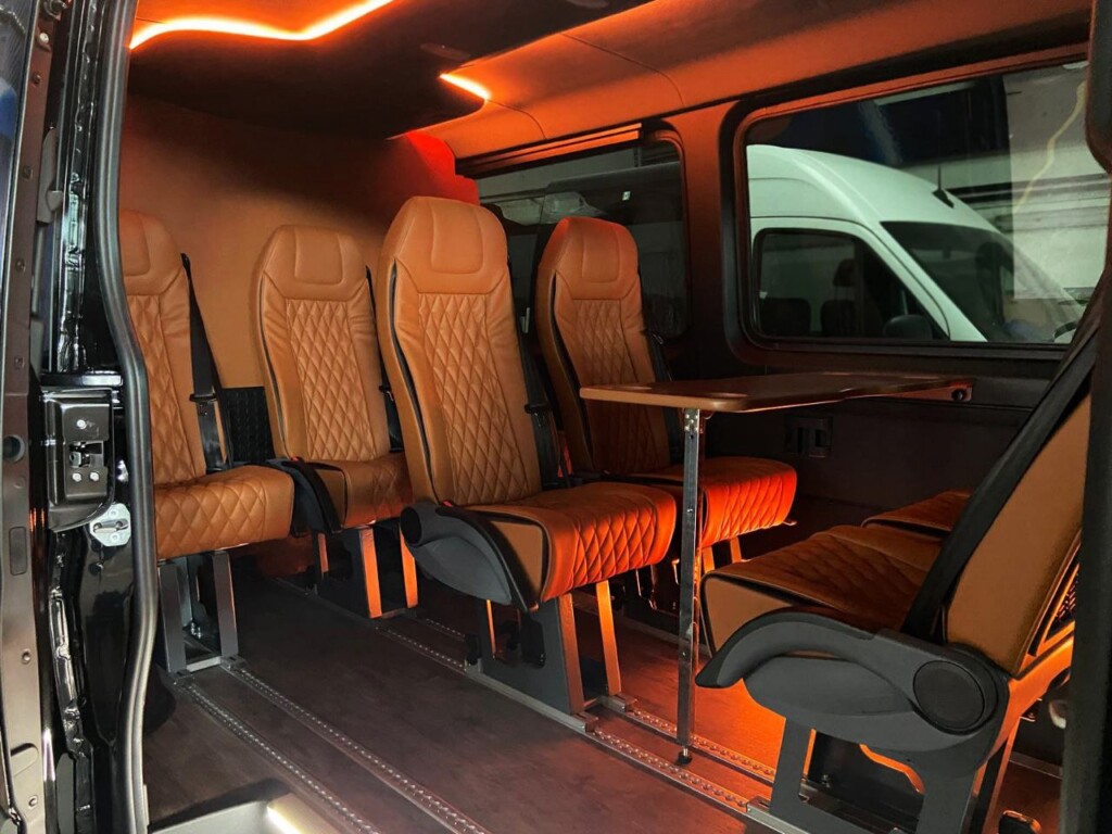 Transfer Mercedes Sprinter from Venice
